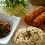 Oganikkushoppukafeandobaruenya - ベジプレートランチ