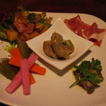 ザ　グラブ - 前菜5種盛り合わせ（コース、2人分）