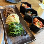 蕃 YORONIKU - 