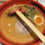 北海道名物らー麺 えびそば一幻 - 料理写真:味噌ラーメン（あじわい）太麺
990円