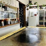 お好み焼 あらた - 店内
