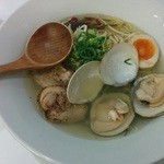 Ramen Kingu - 魚介塩ラーメンはまぐり