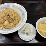 ぎょうざの満洲 - 料理写真: