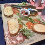 トム ボーイ カフェ - 