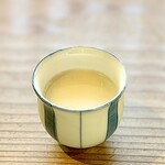 大福茶屋さわた - 食前に甘酒のサービス♡