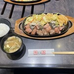 和牛処 助春 - 