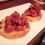 生粋 - 2015年2月　5000円コースより　 ユッケのブルスケッタ