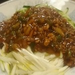 天福 - ジャージャー麺