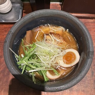 俺の創作らぁめん 極や_0