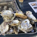 宮島からいちばん近い牡蠣小屋 - 