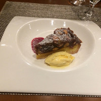 オッジ ダルマット 西麻布店 - ナッツ好きにはたまらないタルト
