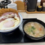 かつや - 料理写真:ウルトラエッグかつ丼　豚汁小