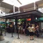 Starbucks - 吹き抜けにあります