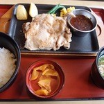 Joifuru - チキンステーキ和風プレミアムソース（５３０円）に，
                        和食セット（２０６円），ライス小盛