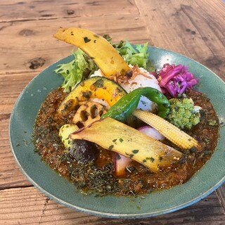 スパイスと創作料理 この一杯のために。_2
