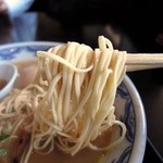 博多麺房 赤のれん - 【再訪】麺(ノーマル麺)