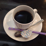揚子江 - 定食に付くコーヒー