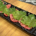 焼肉酒場よんちゃん - ■大葉上ロース ¥1.450