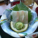 イシヅチキッチン オレンジ - 鯛のお刺身