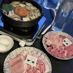 涮涮鍋 壽喜燒 吃到飽 和牛與豬 三條河原町店 - 