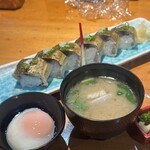 船頭料理 魚庄 - 鯖の棒寿司と漁師汁
