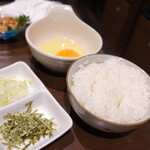 焼鳥もつ鍋だるま - ぞうすいセット　380円