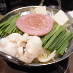 焼鳥もつ鍋だるま - 濃厚味噌もつ鍋　1,230円→980円