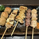 完全個室 鍋＆地雞之燒鳥 初代鳥藏 海濱幕張店 - 