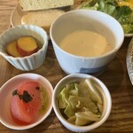 G831 Natural Kitchen & Cafe - 