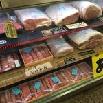 いちば食堂 - 美味しそうな石垣牛がずらり