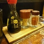 やきとり大吉 - 調味料類。