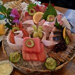 ごはんとお酒　なが坂 - 刺し盛り