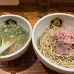 真鯛らーめん 麺魚 - シンプルな真鯛つけ麺