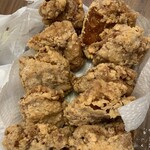 元祖からあげ本舗 だるま - 料理写真:醤油からあげ一個214円