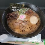 麺屋二郎 - 料理写真:特製焦がし豚骨 かさね味