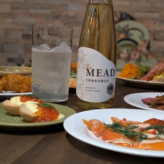 蜂蜜酒専門欧風酒場Once upon a time_1