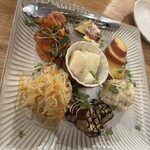 G831 Natural Kitchen & Cafe - 