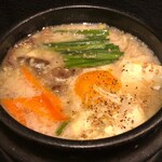 コムタン純豆腐鍋。