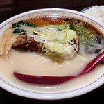 Noodle&Kitchen わ～るど - 角煮ラーメン(白湯塩) ストレート麺 1,500円、ミニライス 250円