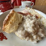 Lucy's Bakery & Kitchen - 