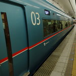 彩雲瑞 - 小田急線新型ロマンスカー（經堂には止まらず）