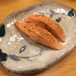 Sushidokoro Kitano Shun - 炙りサーモン（100円税込）