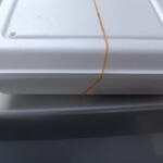 塩たこ焼きのまことや - パッケージに穴が空けられています
