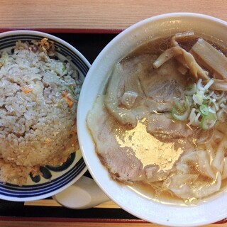 麺屋 雪月河。_0