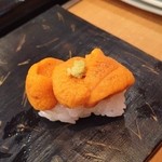 寿司 はせ川 - 馬糞雲丹♪