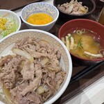 すき家 - 料理写真: