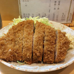 カツランチ900円