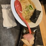 麺や旬香 - 料理写真: