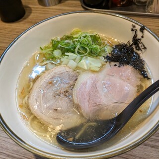 煮干しラーメン にぼってる_1