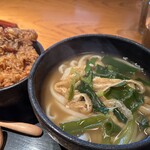 雅楽 - ネギと刻みきつねうどん・ミニかき揚げ丼